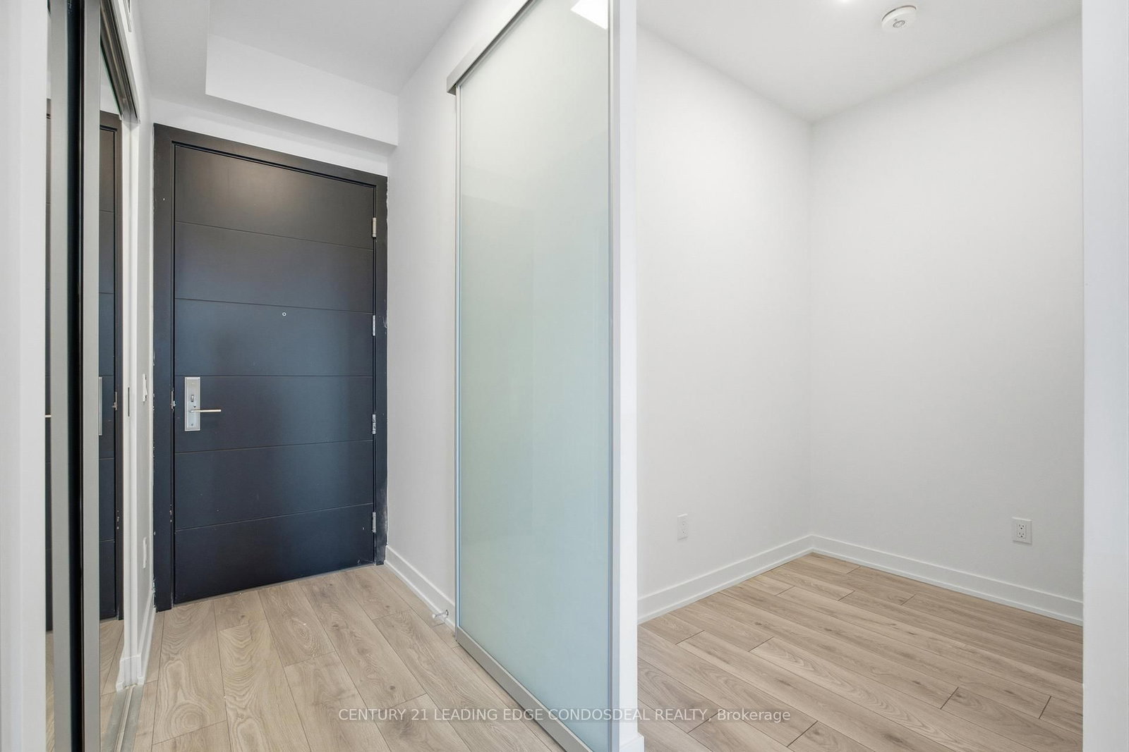 29 Green Trail Court, Unit 1802 - Photo 8