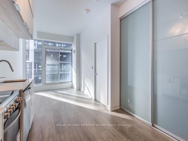 3601 - 181 Dundas St E, Toronto, M5A 0N5 | Image 3
