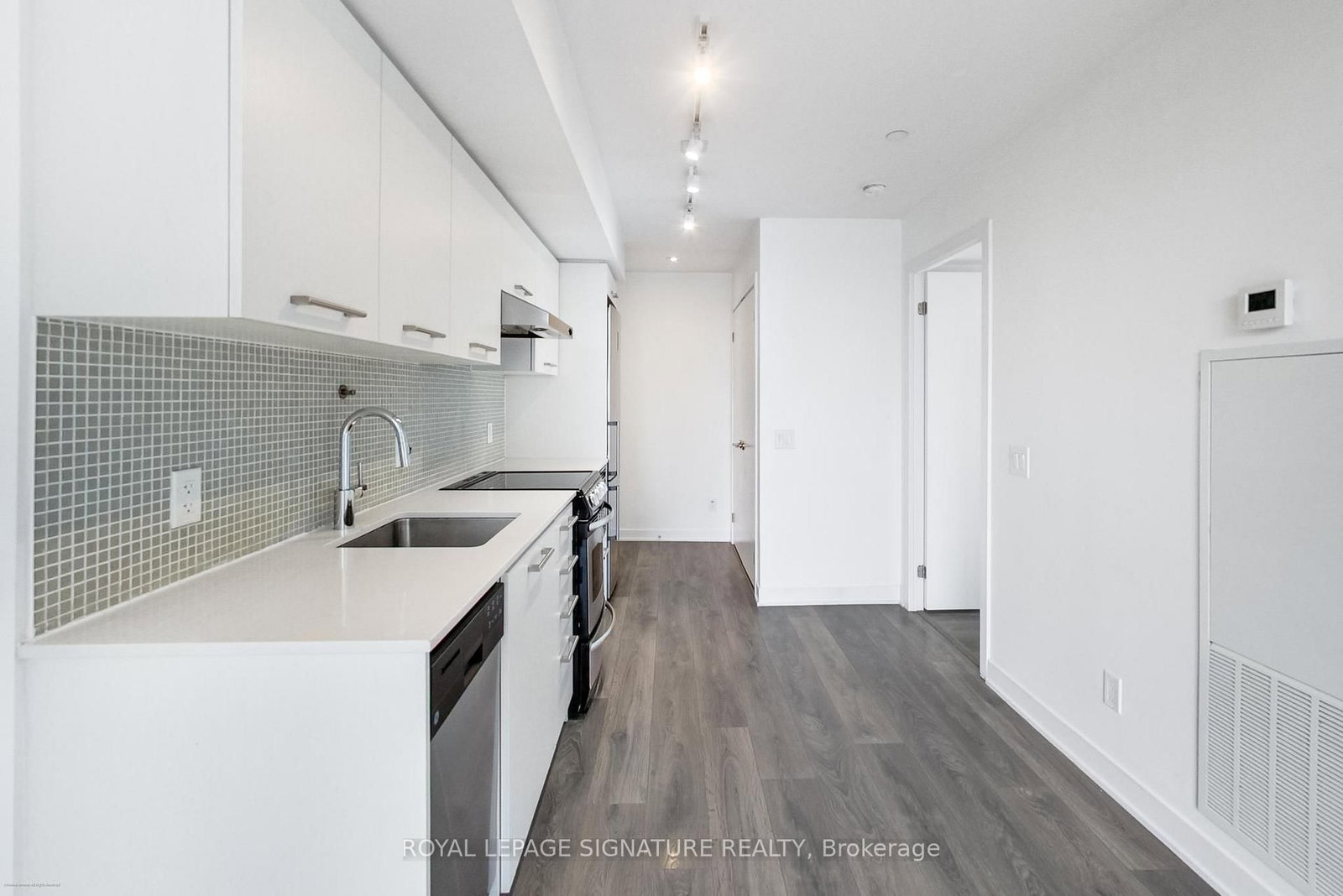 87 Peter Street, Unit 1203 - Photo 15