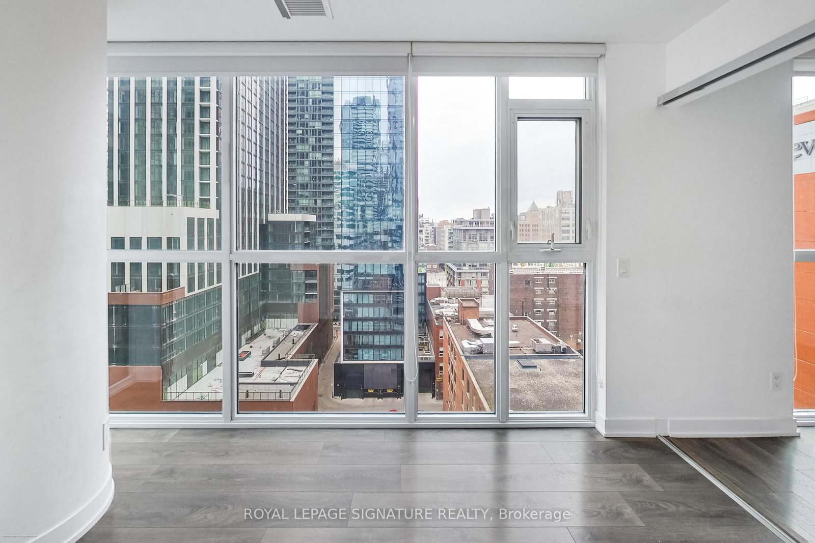 87 Peter Street, Unit 1203 - Photo 24