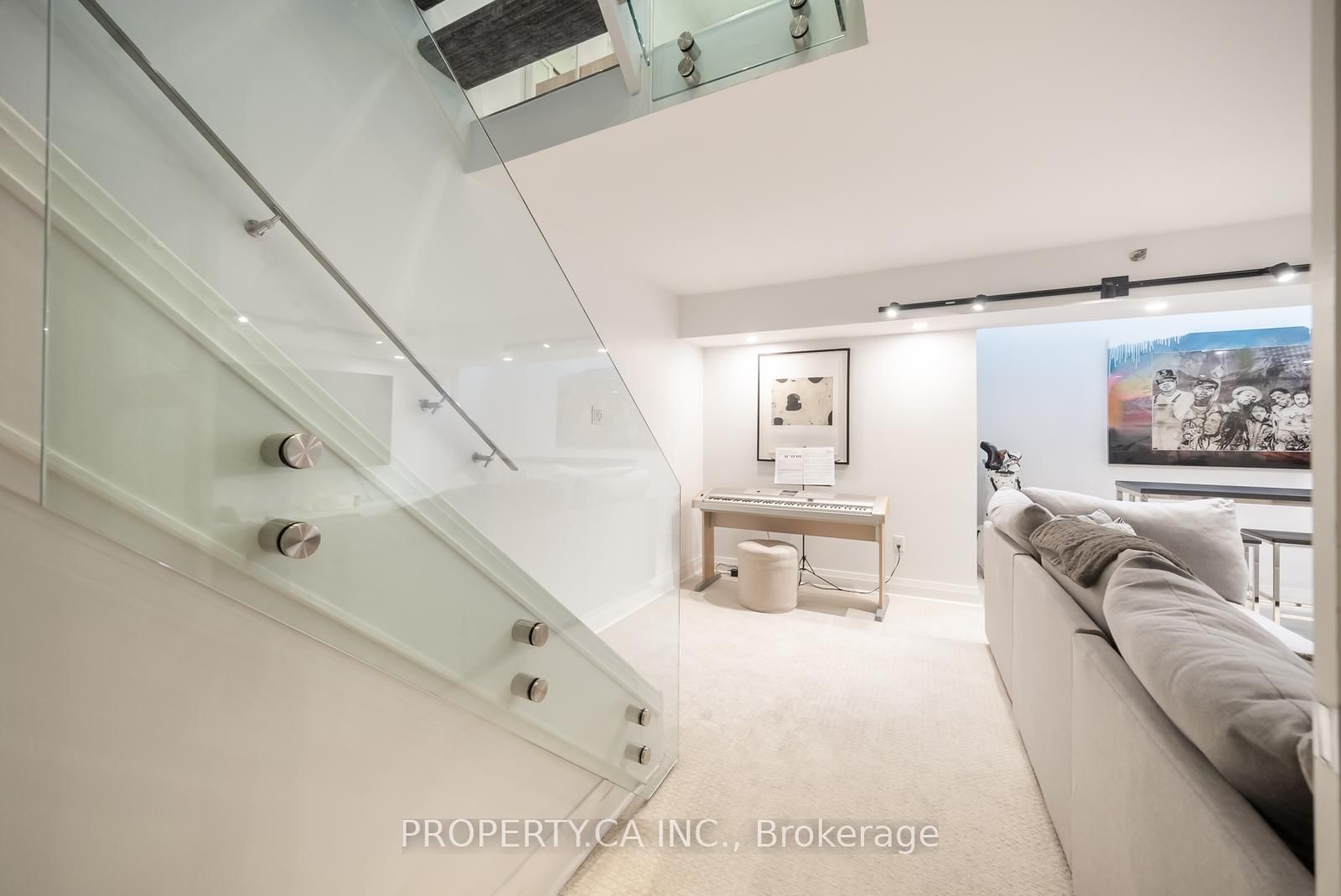 142 Pears Avenue, Unit A5 - Photo 13