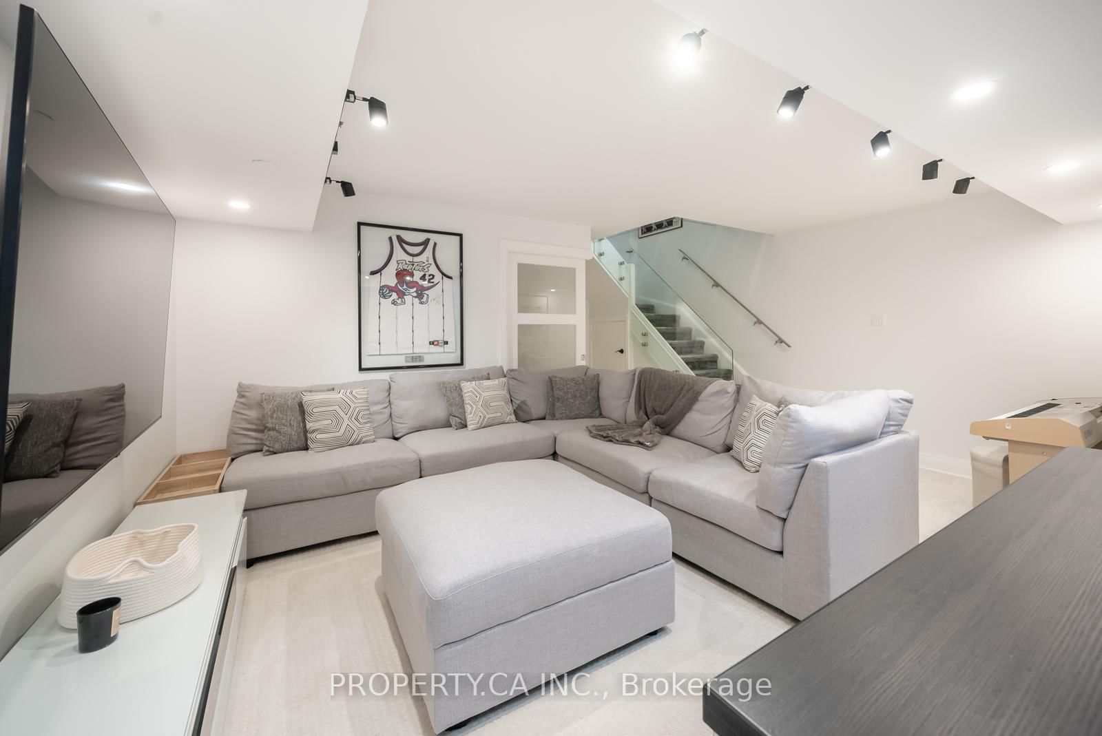 142 Pears Avenue, Unit A5 - Photo 14