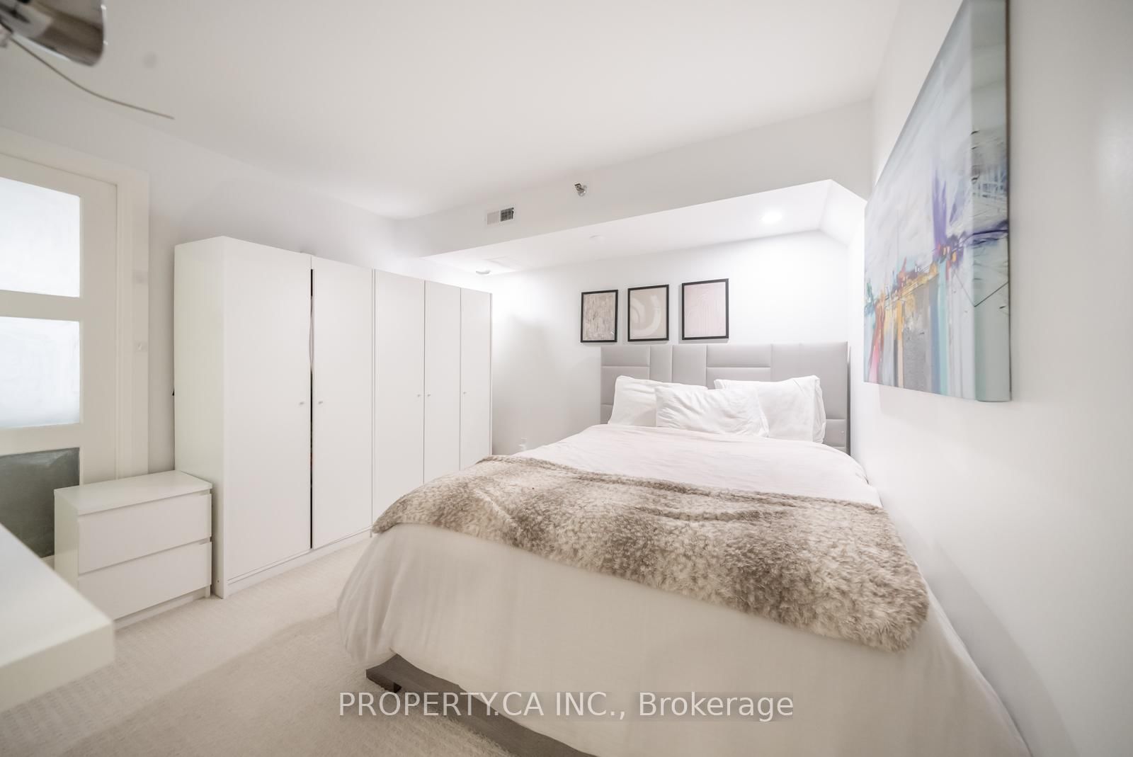 142 Pears Avenue, Unit A5 - Photo 15