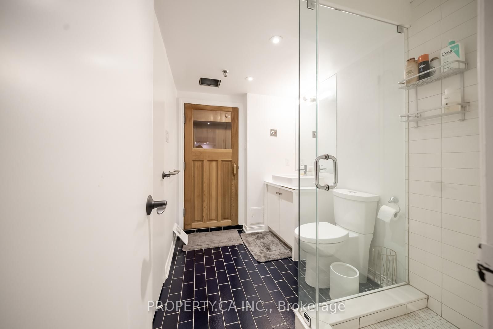 142 Pears Avenue, Unit A5 - Photo 18