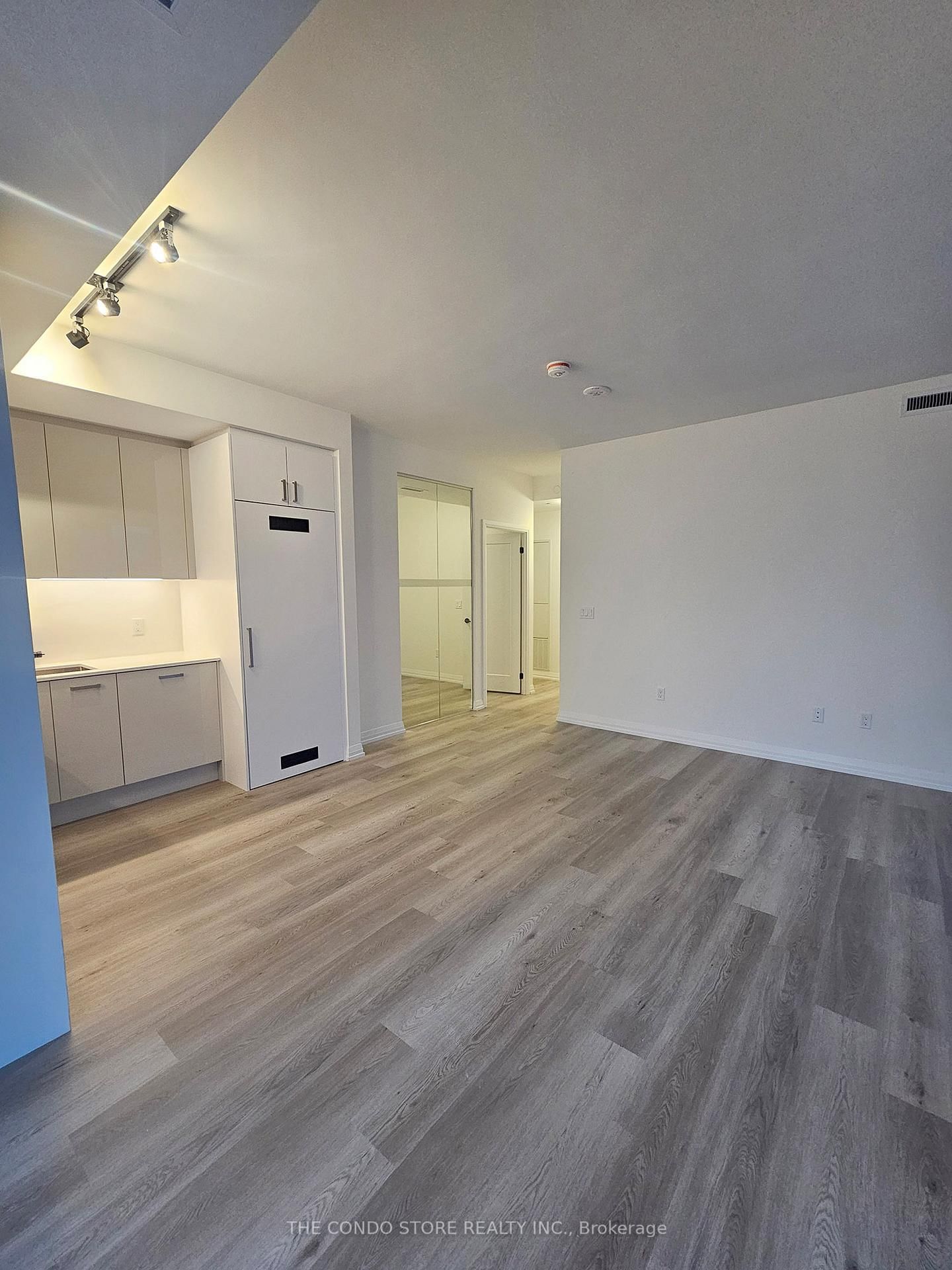 280 Dundas Street W, Unit 2305 - Photo 7