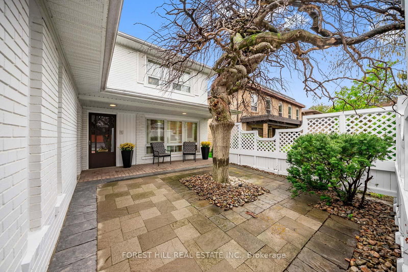 43 Covewood St, Toronto, M2M 2Z2 | Image 2