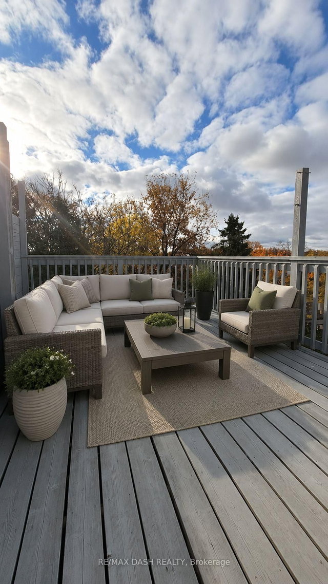 Upper - 13 Hocken Avenue