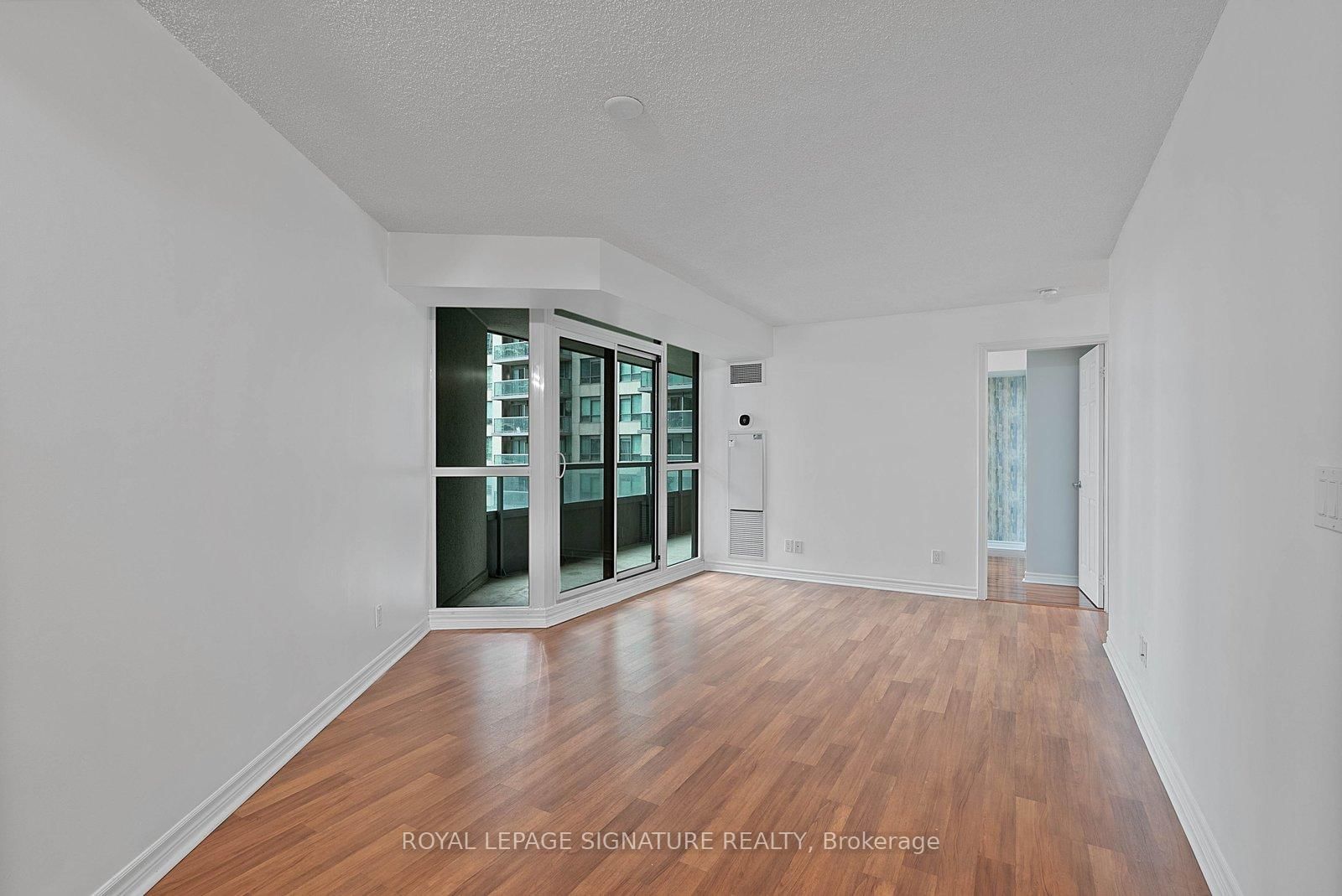 19 Grand Trunk Crescent, Unit 801 - Photo 13