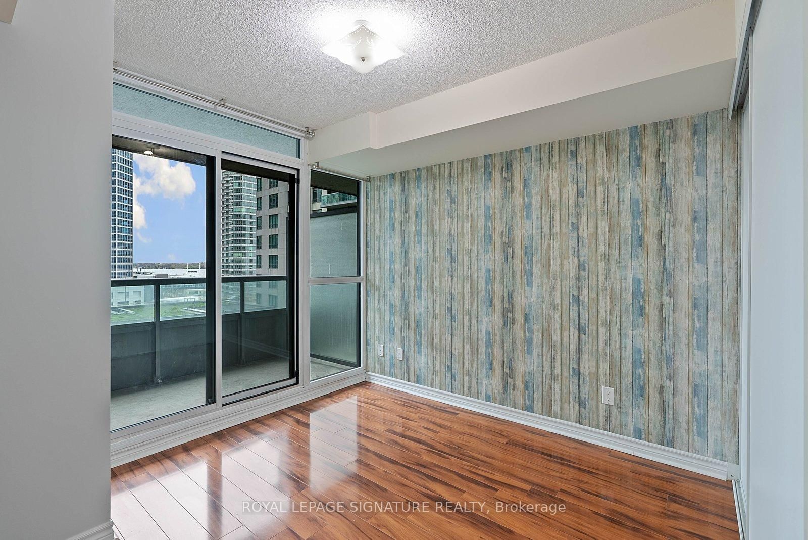 19 Grand Trunk Crescent, Unit 801 - Photo 18