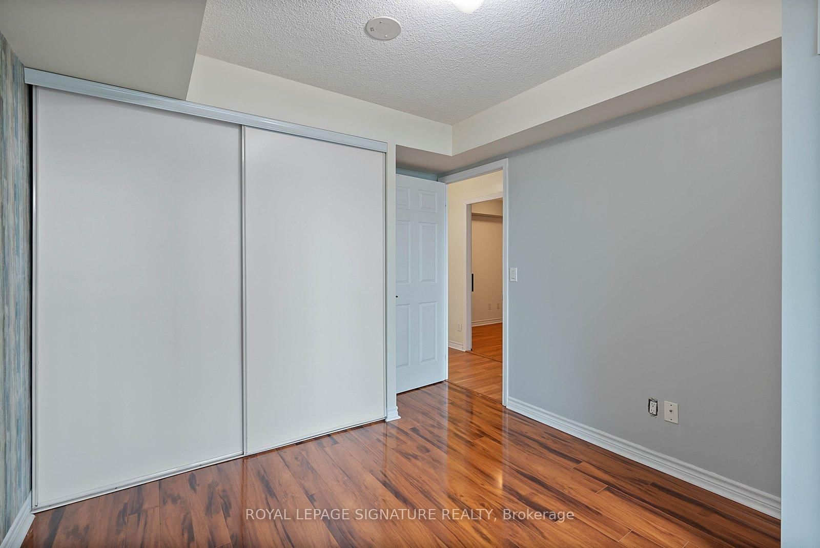 19 Grand Trunk Crescent, Unit 801 - Photo 20