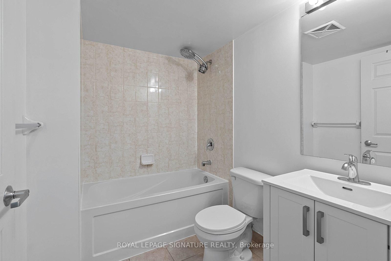 19 Grand Trunk Crescent, Unit 801 - Photo 24