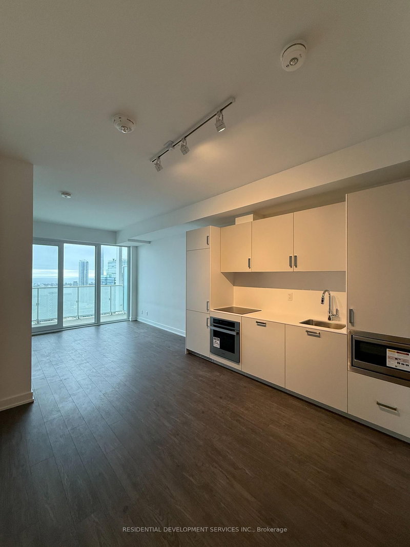 5108 - 88 Queen St, Toronto, M5C 0B6 | Image 3