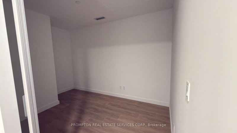 747 - 68 Esther Shiner Blvd, Toronto, M2K 0J6 | Image 3
