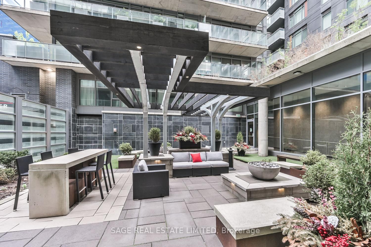 95 Bathurst Street, Unit 914 - Photo 17
