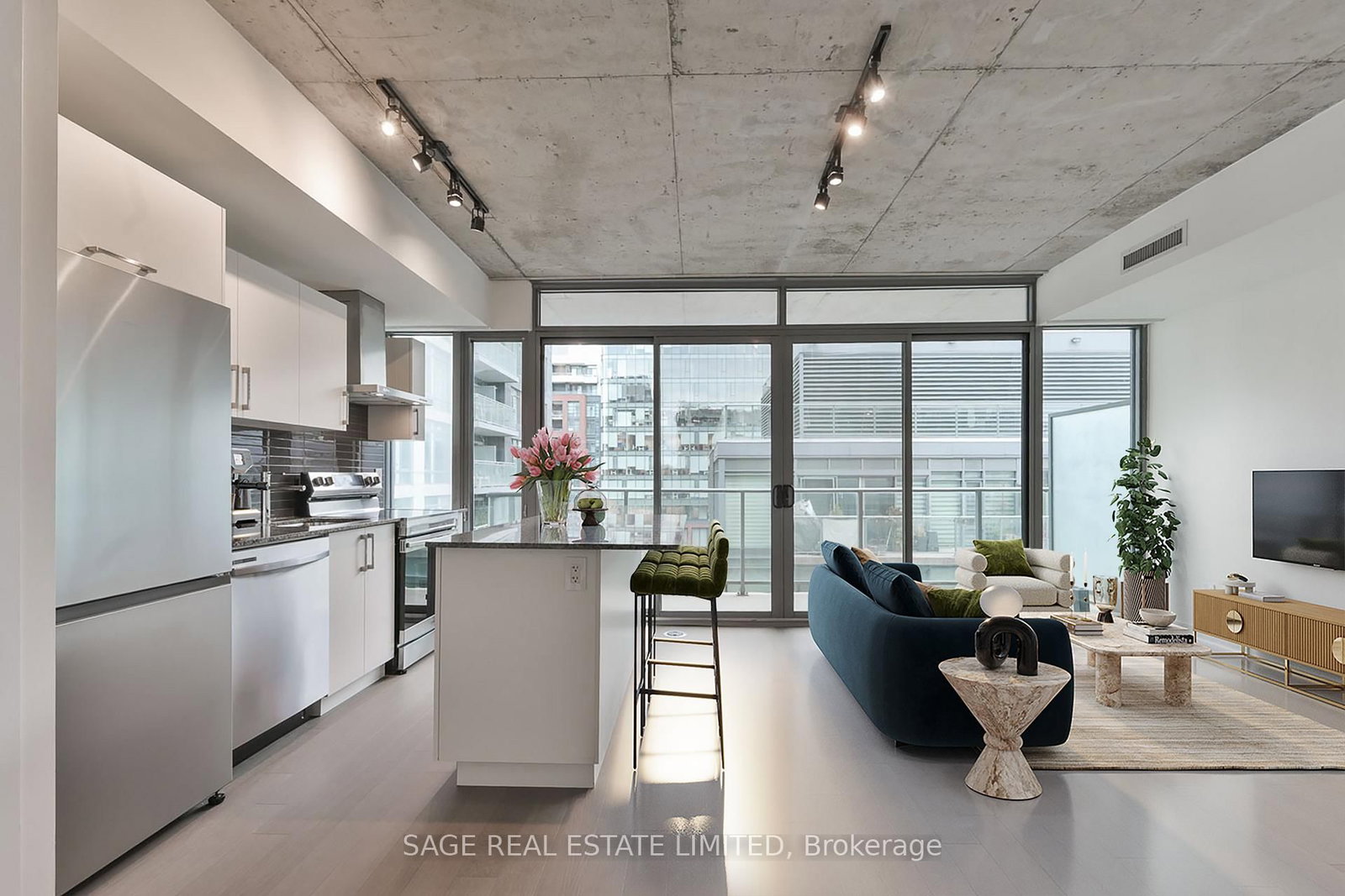95 Bathurst Street, Unit 914 - Photo 4