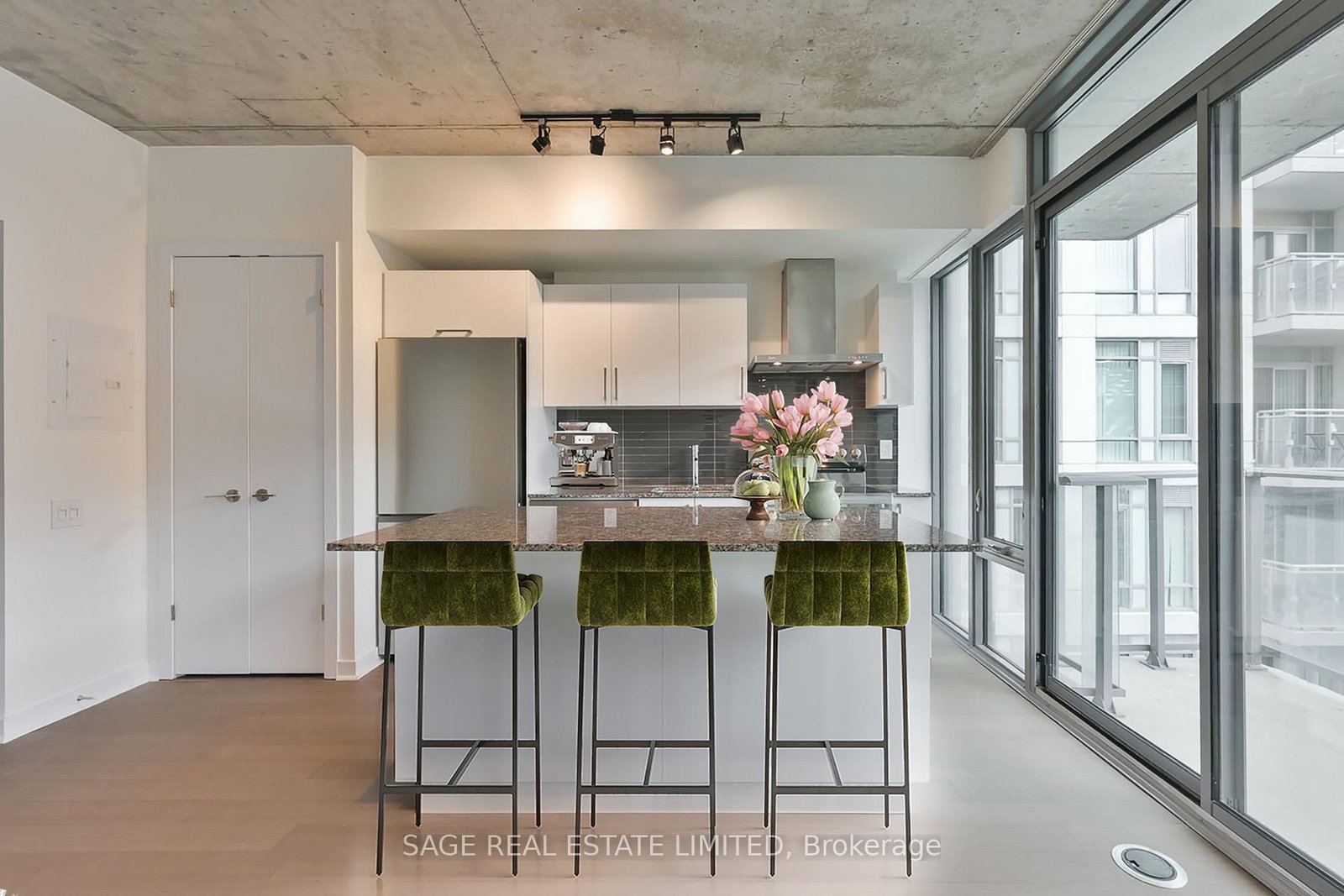 95 Bathurst Street, Unit 914 - Photo 6
