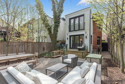 106 Highland Avenue • Toronto, ON