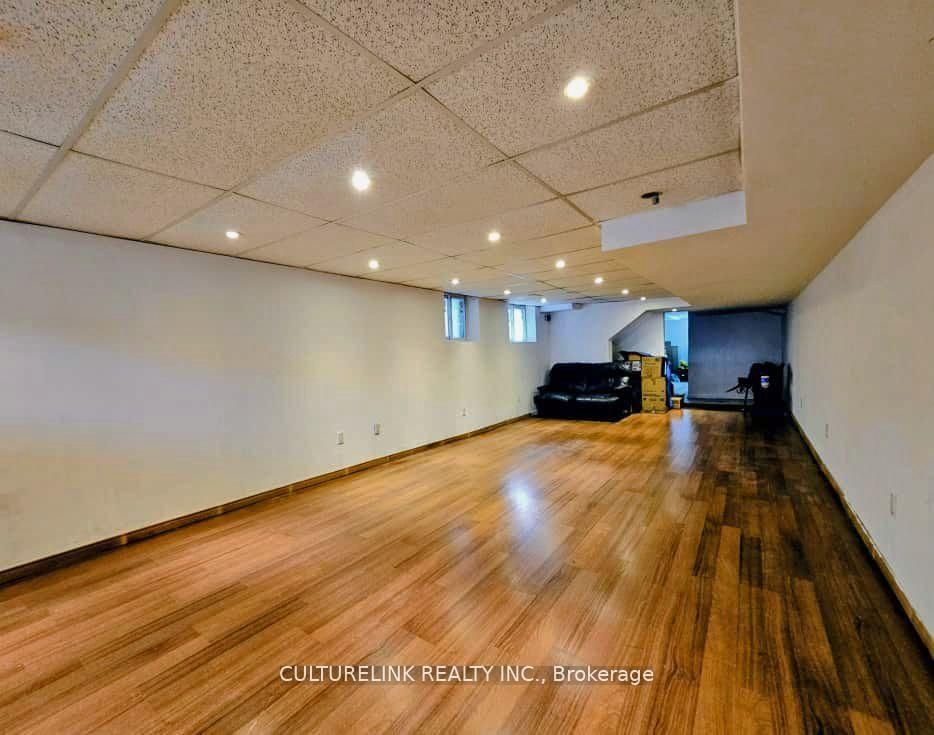 52 Palmerston Avenue • Toronto, ON photo 27