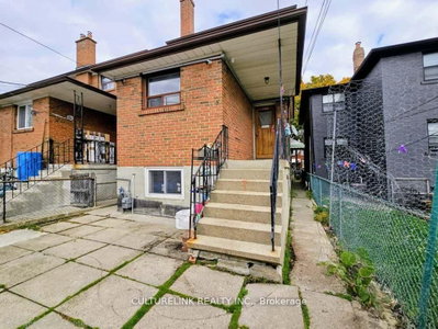 52 Palmerston Avenue • Toronto, ON