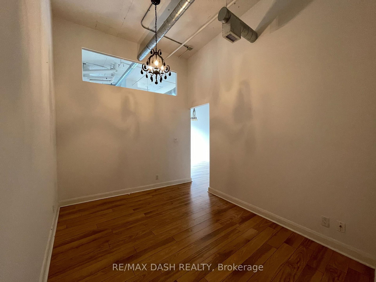700 King Street W, Unit 416 - Photo 6