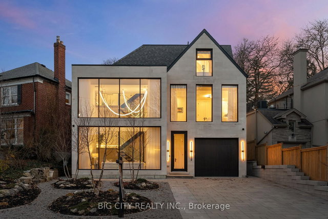 75 Lawrence Crescent