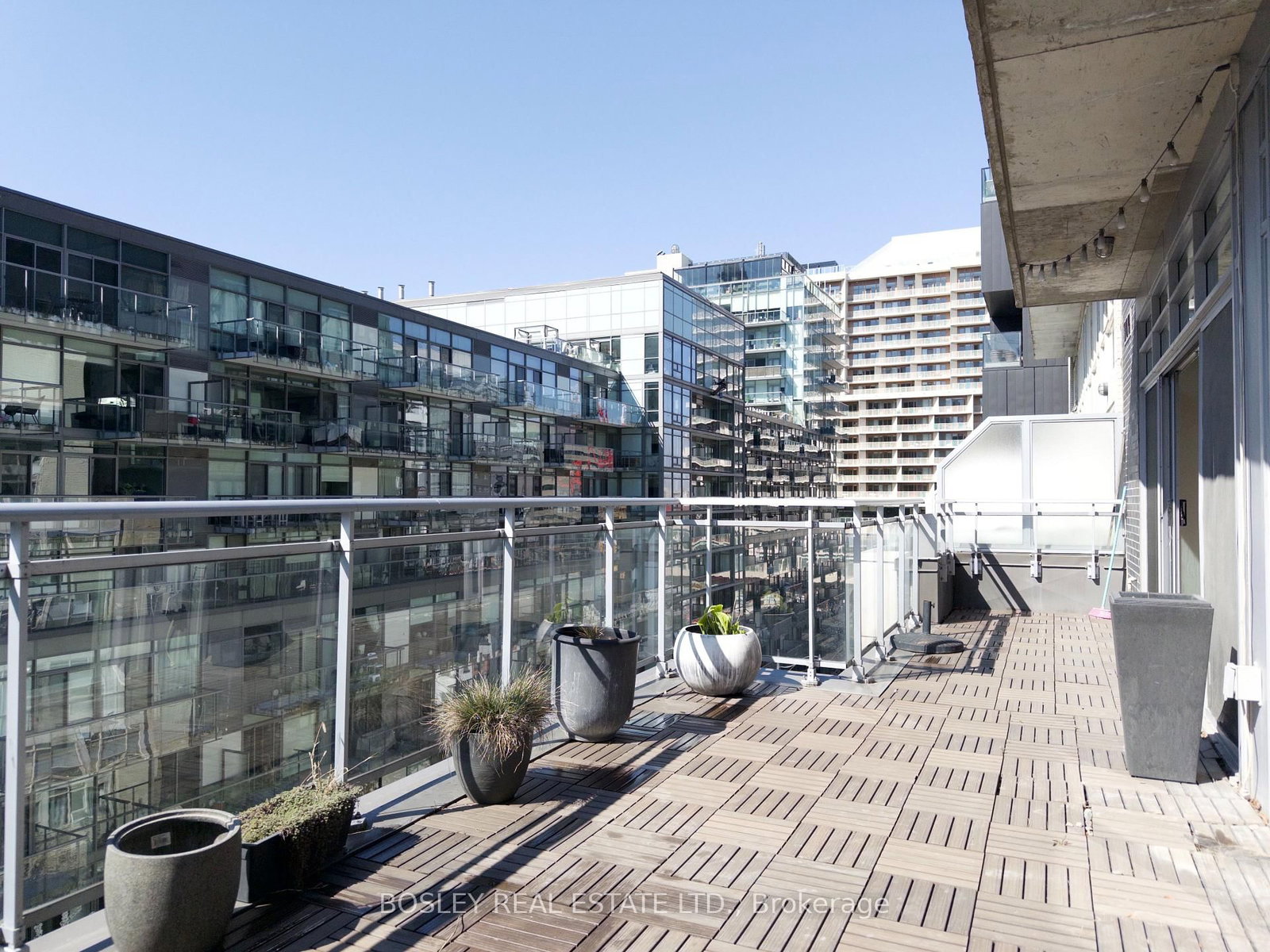 20 Stewart Street, Unit 703 - Photo 19