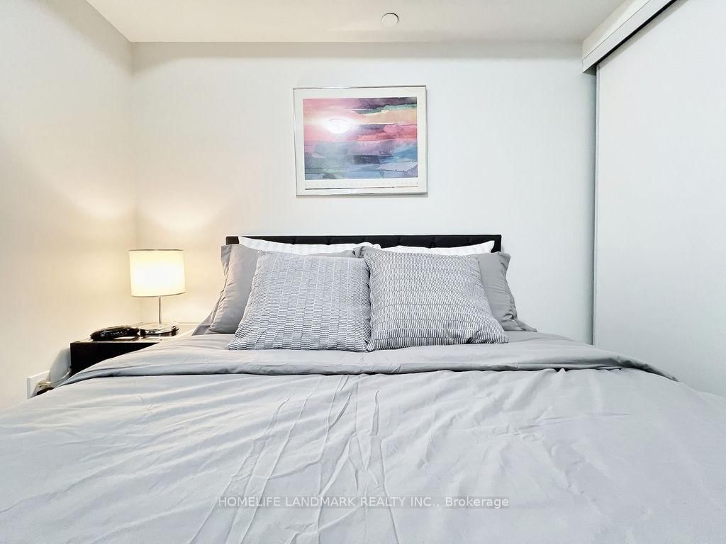 525 Adelaide Street W, Unit 1620 - Photo 18