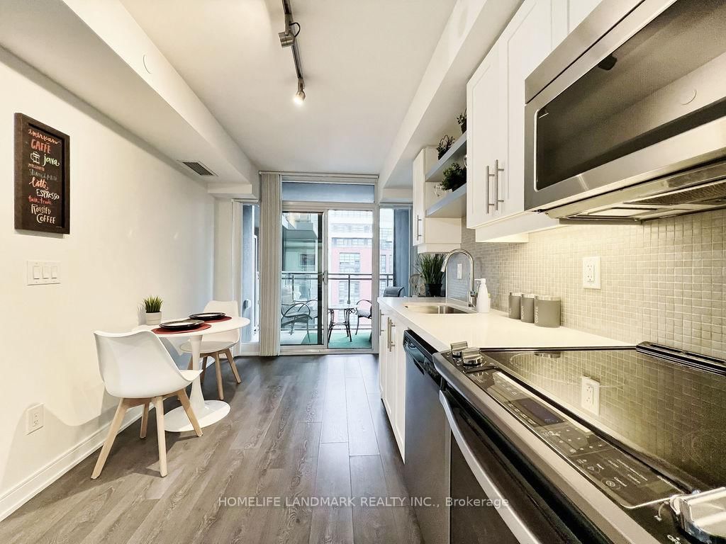 525 Adelaide Street W, Unit 1620 - Photo 31