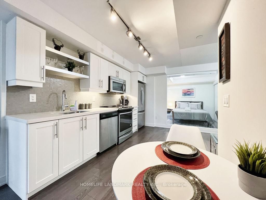 525 Adelaide Street W, Unit 1620 - Photo 34