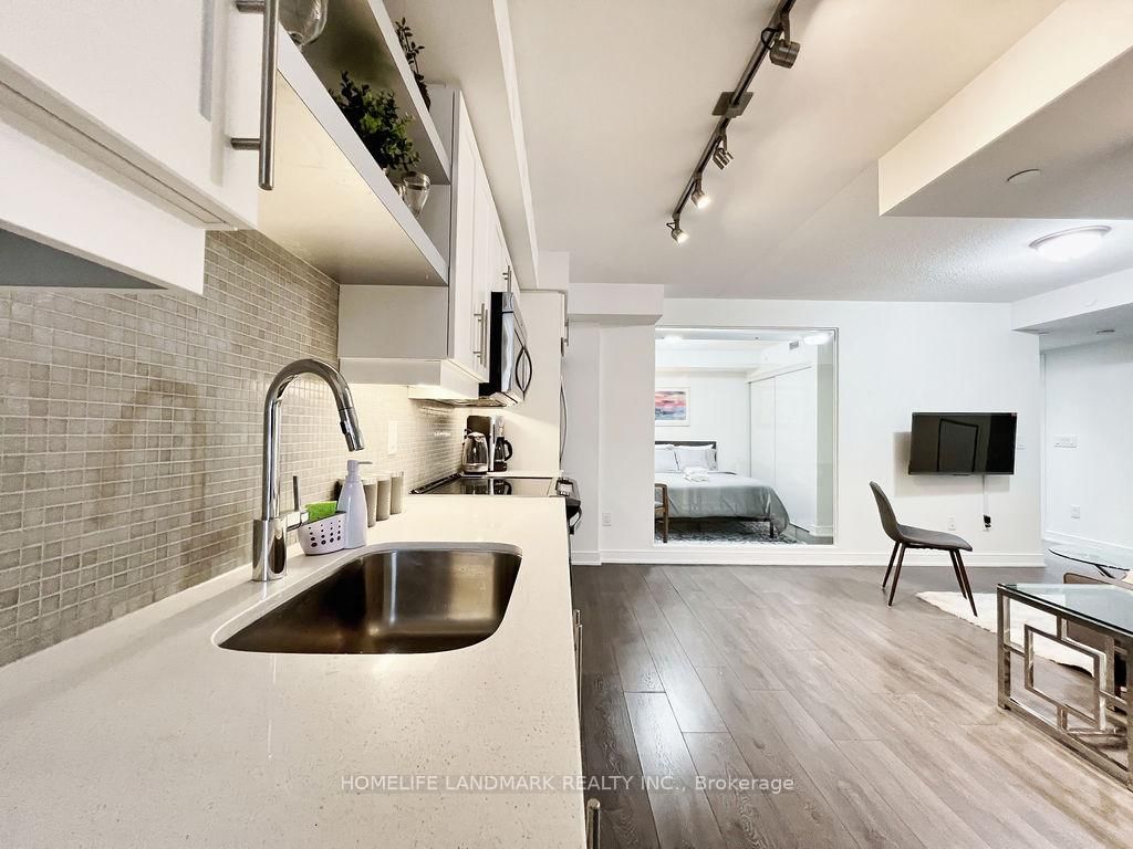 525 Adelaide Street W, Unit 1620 - Photo 39