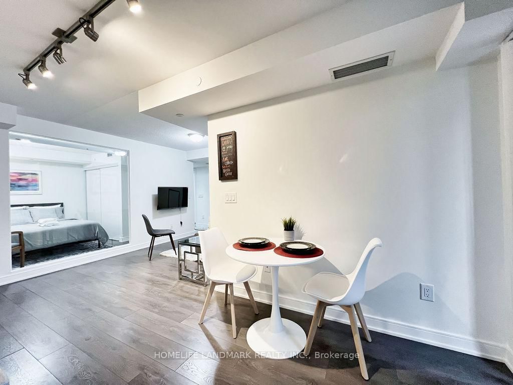 525 Adelaide Street W, Unit 1620 - Photo 41