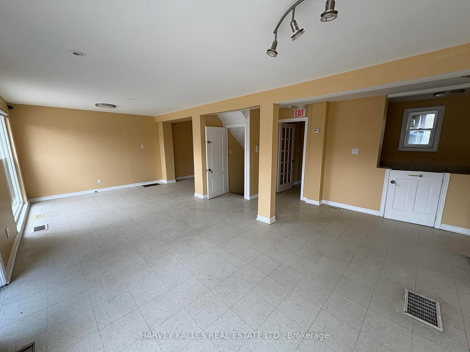 253-255 Shepppard Avenue W - Photo 5