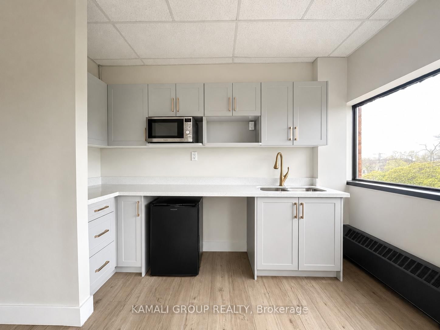 30 Drewry Avenue, Unit 407 - Photo 2
