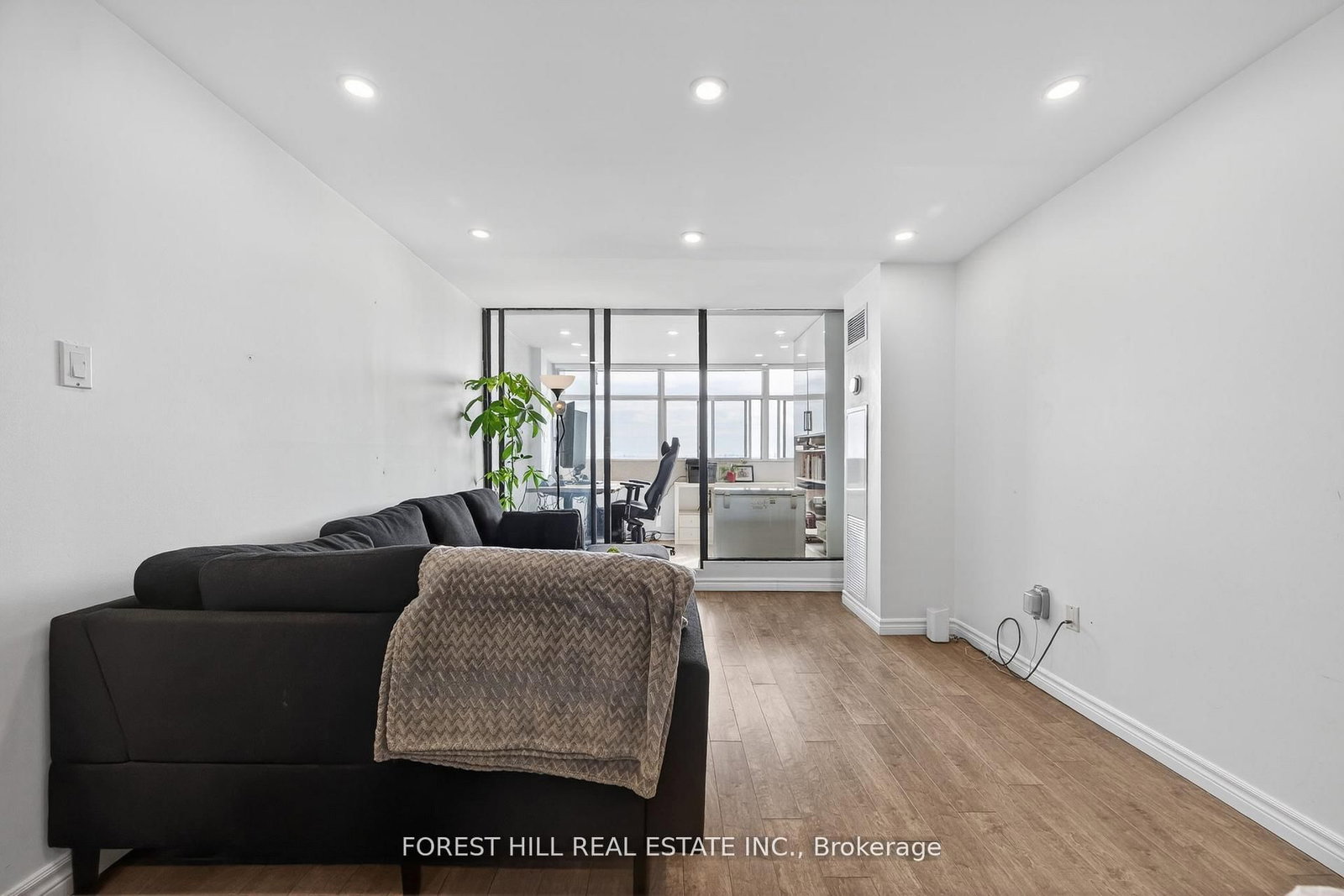 100 Antibes Drive, Unit 1705 - Photo 14