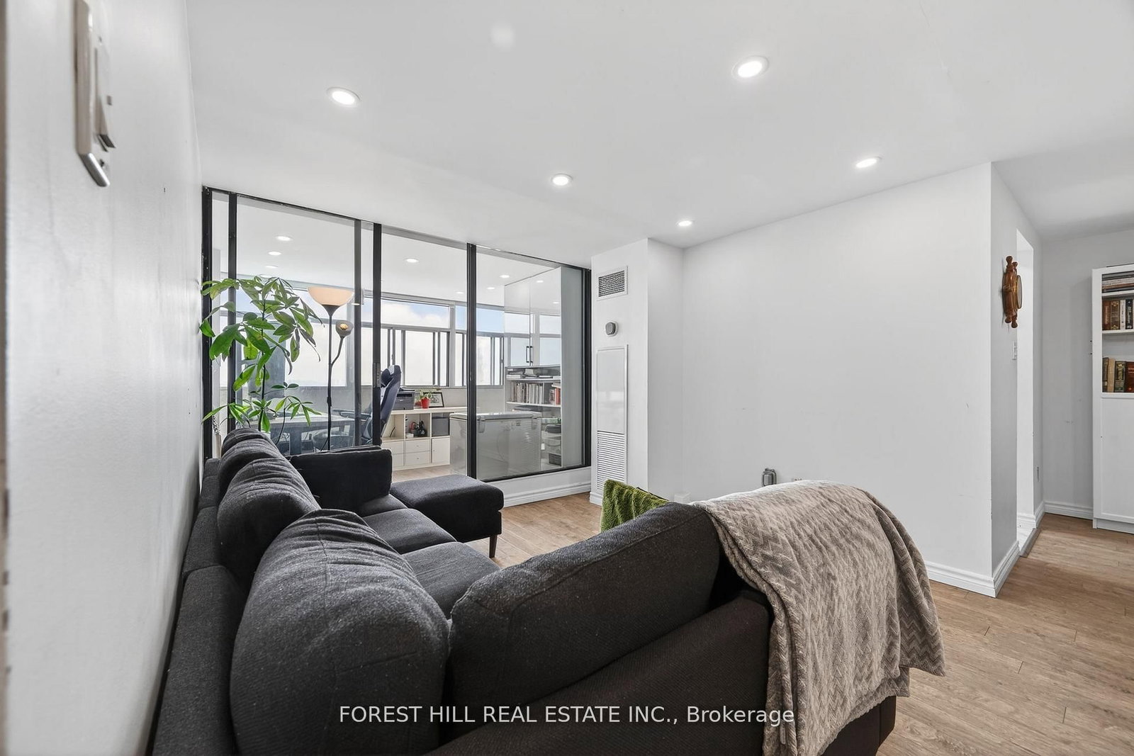 100 Antibes Drive, Unit 1705 - Photo 15