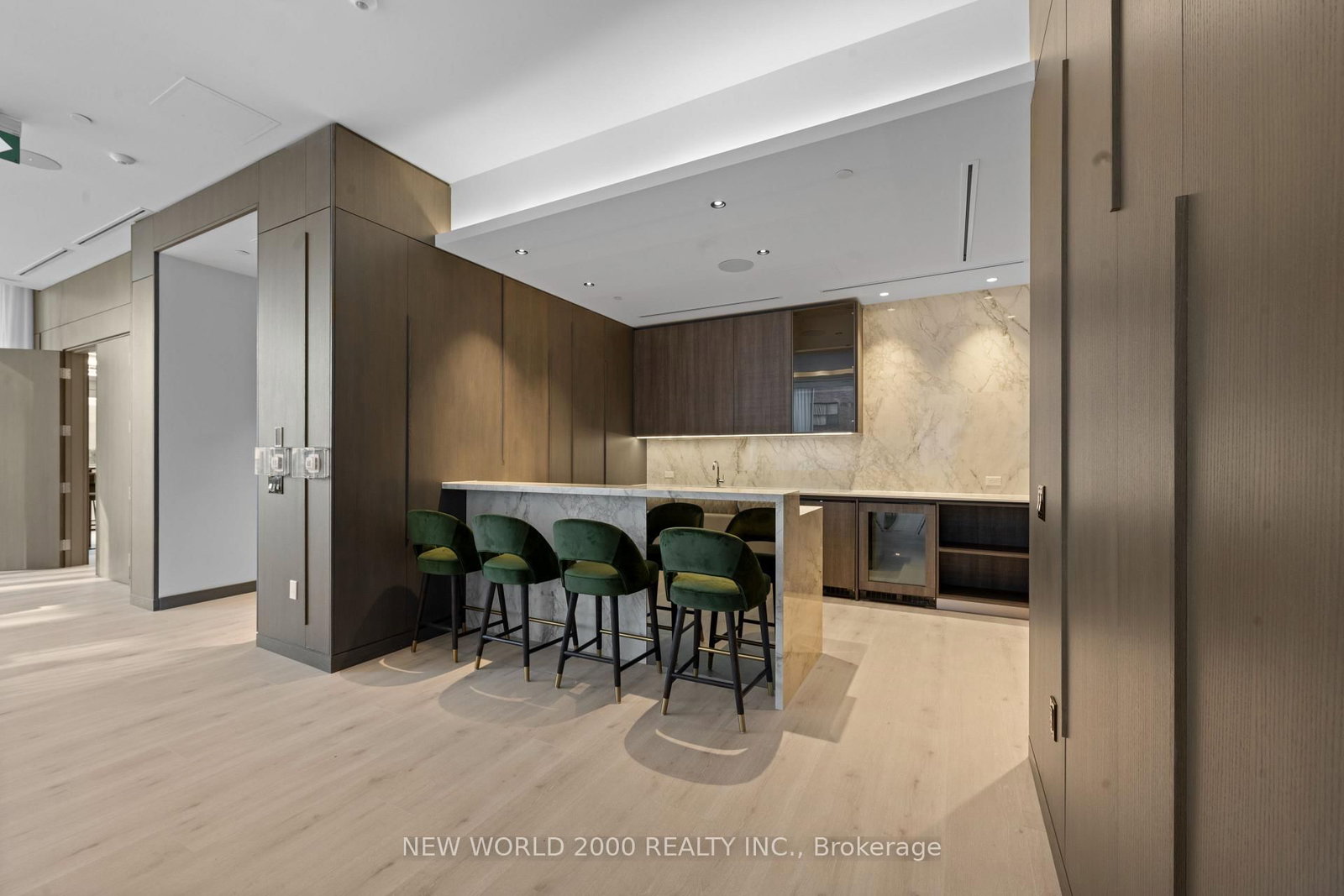 101 Roehampton Avenue, Unit 1712 - Photo 25