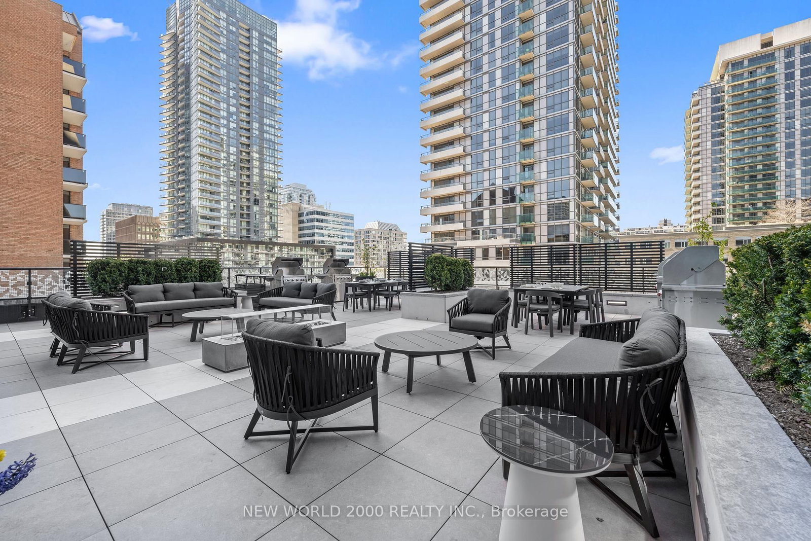 101 Roehampton Avenue, Unit 1712 - Photo 27