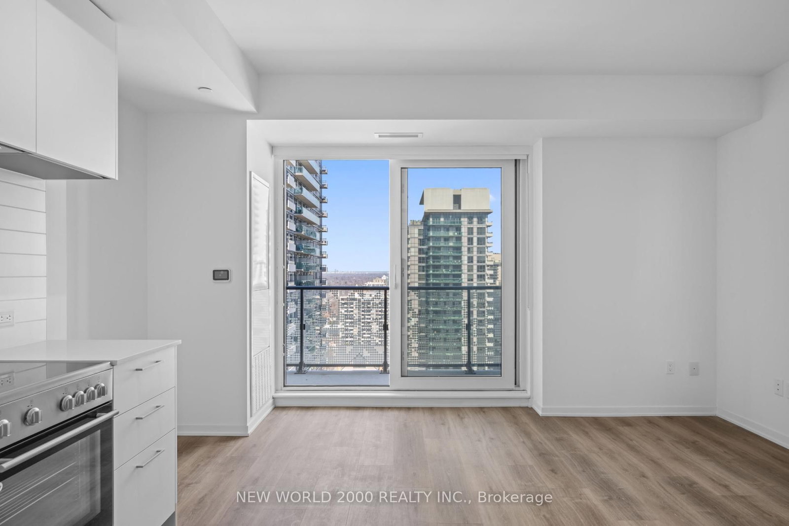 101 Roehampton Avenue, Unit 1712 - Photo 7