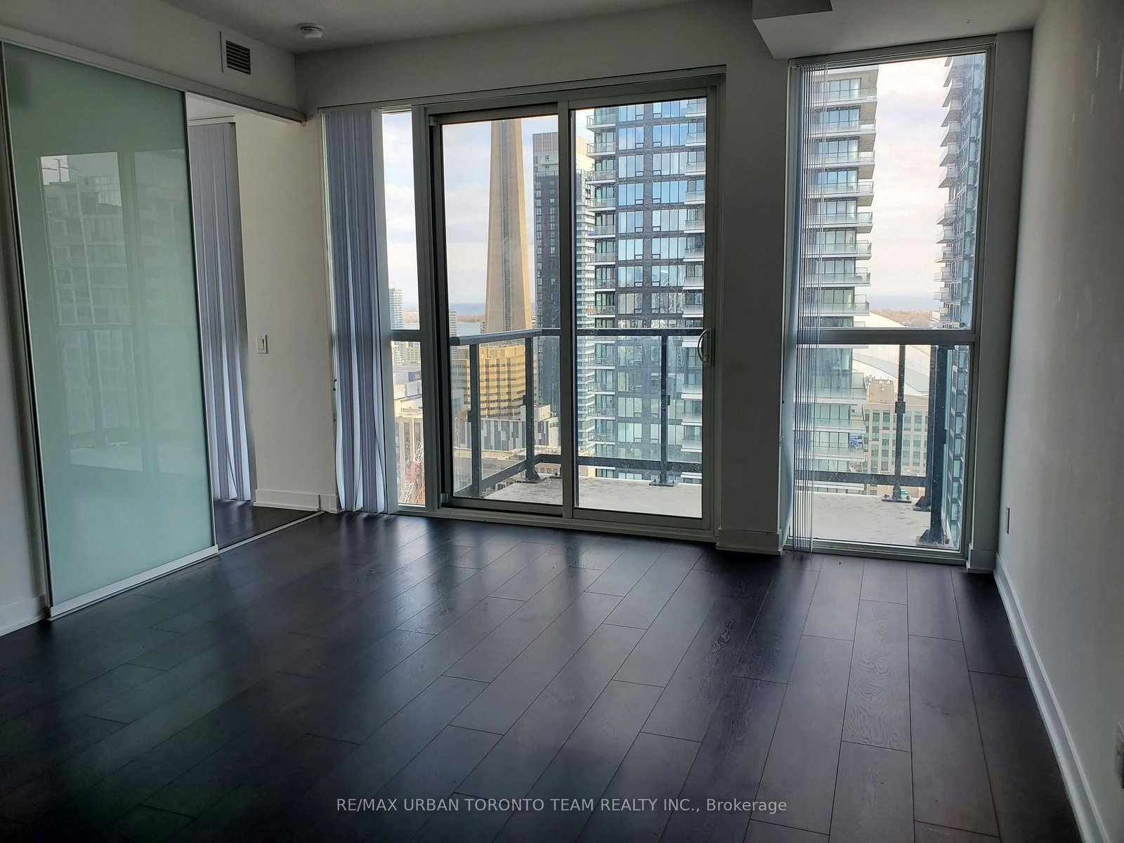 87 Peter Street, Unit 3613 - Photo 6