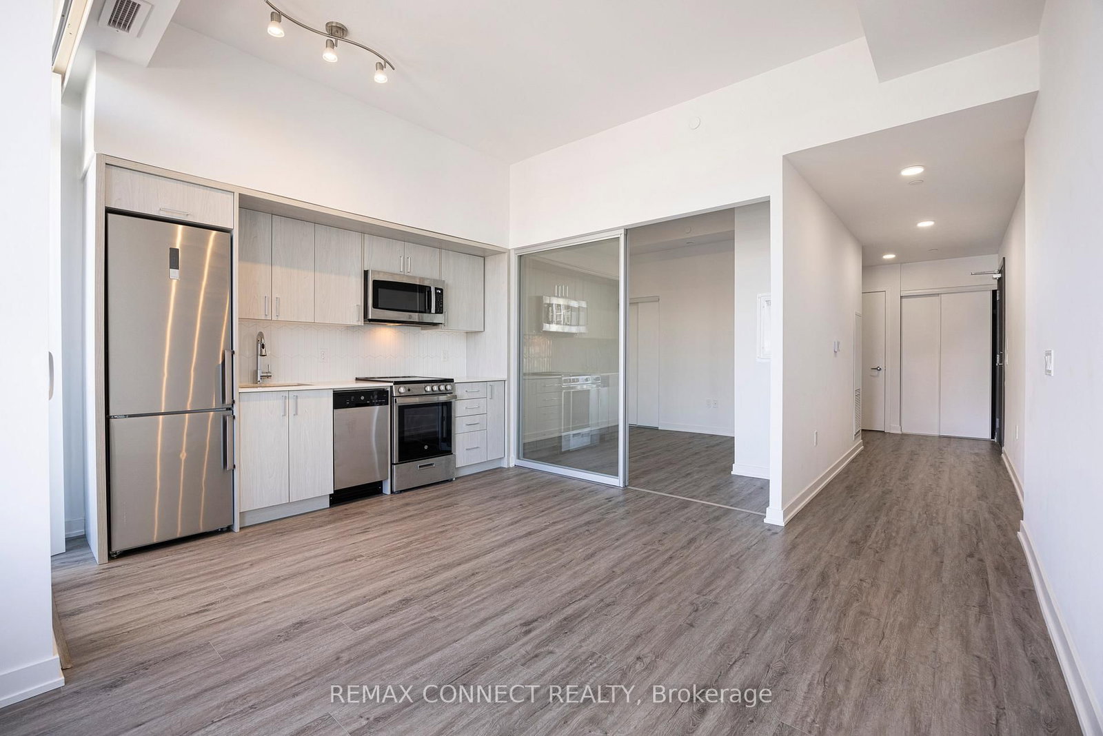 1 Cardiff Road, Unit 708 - Photo 5
