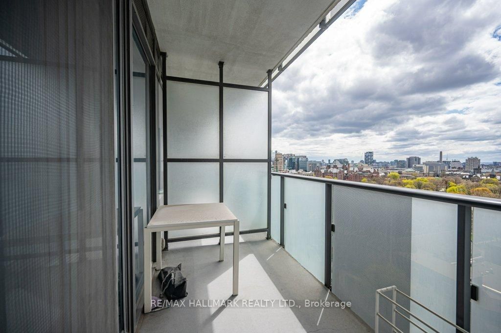 1080 Bay Street, Unit 1507 - Photo 12