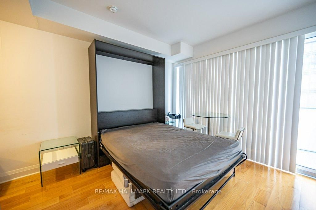 1080 Bay Street, Unit 1507 - Photo 7