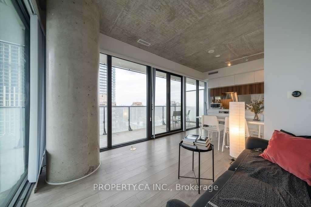 185 Roehampton Avenue, Unit 1303 - Photo 6
