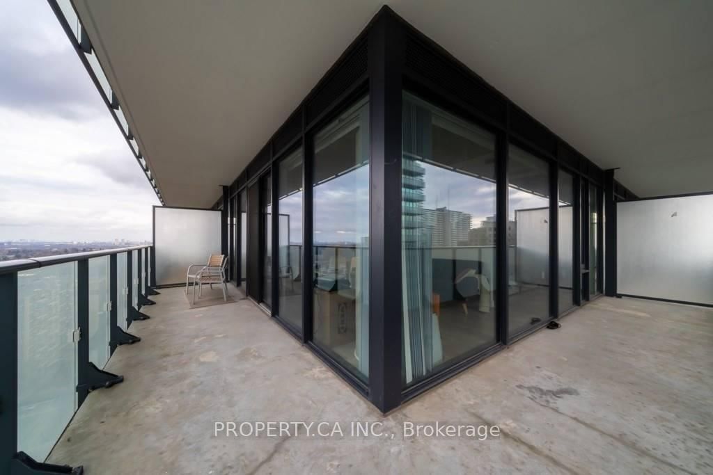 185 Roehampton Avenue, Unit 1303 - Photo 7