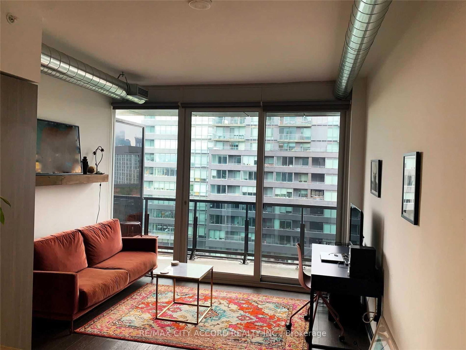 170 Bayview Avenue, Unit 705 - Photo 4