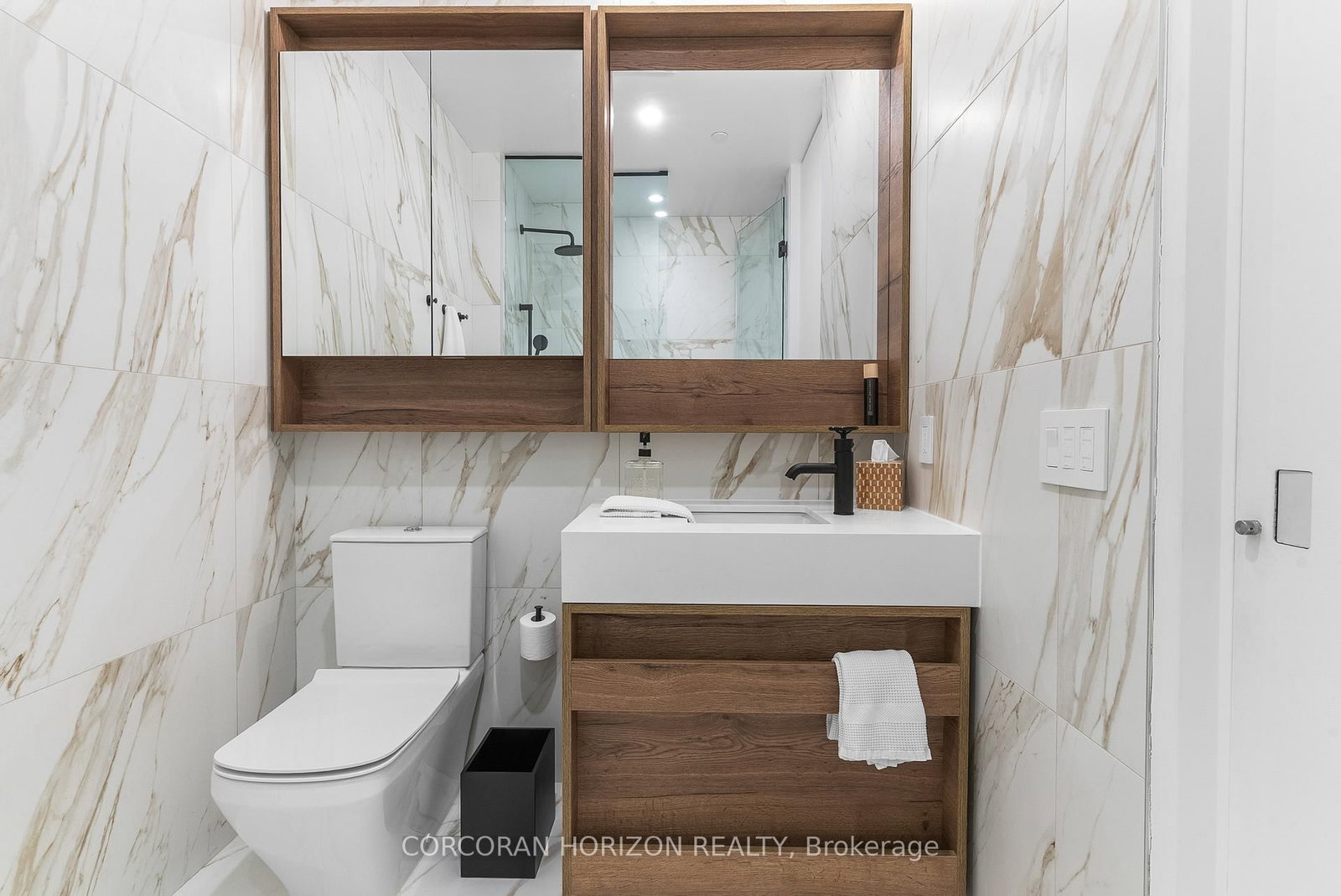 505 Richmond Street W, Unit 419 - Photo 28