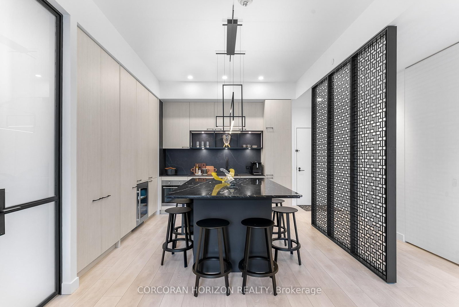 505 Richmond Street W, Unit 419 - Photo 5