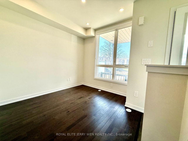 46 Green Gardens Boulevard