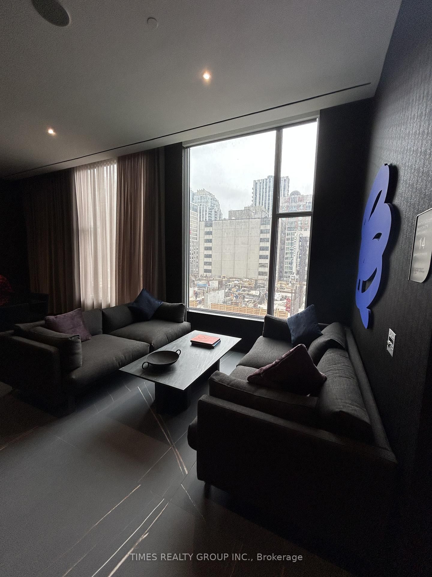 11 Yorkville Avenue, Unit 5804 - Photo 18
