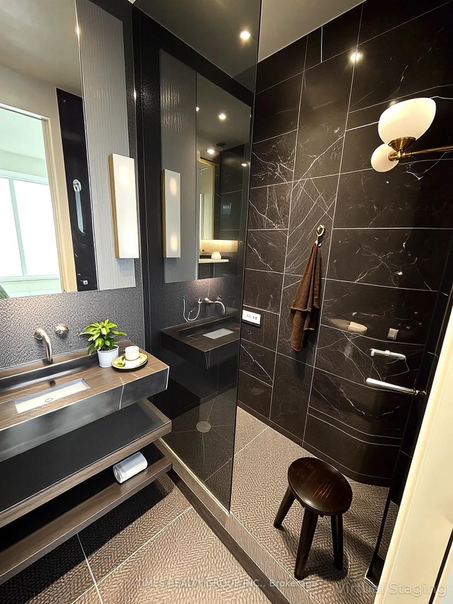 11 Yorkville Avenue, Unit 5804 - Photo 5